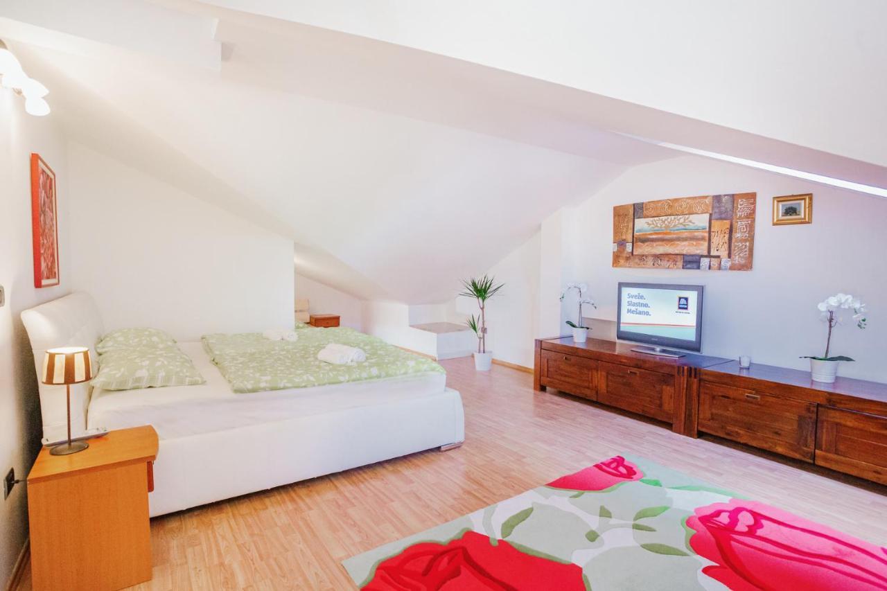 Apartma Pirano Eksteriør billede